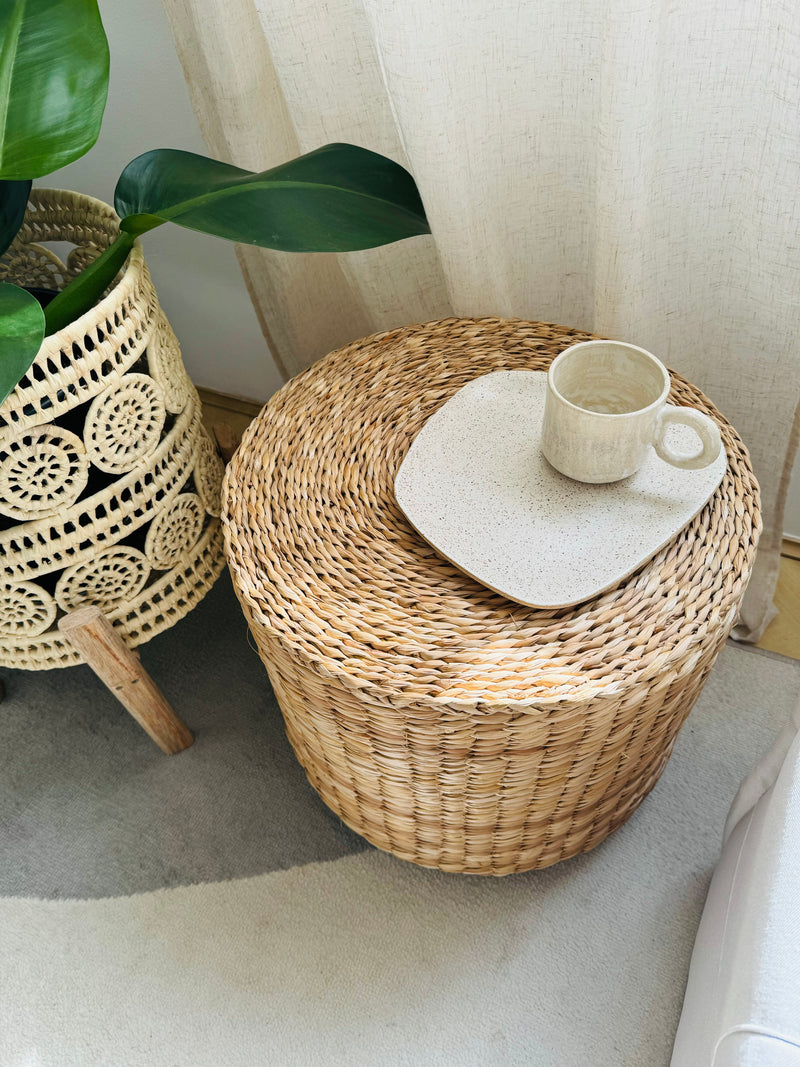 Puff de Palha Natural – Aconchego Artesanal para o Seu Espaço