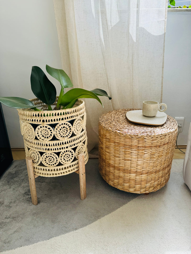 Puff de Palha Natural – Aconchego Artesanal para o Seu Espaço